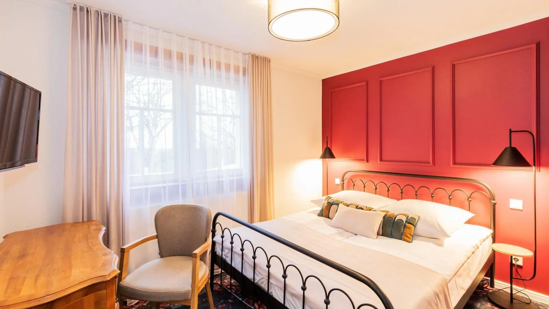 Hotel Zum Pfeiffer 拉德博伊尔
